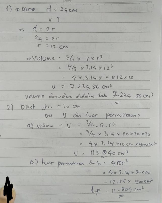 Sebuah Bola Basket Mempun Lihat Cara Penyelesaian Di Qanda