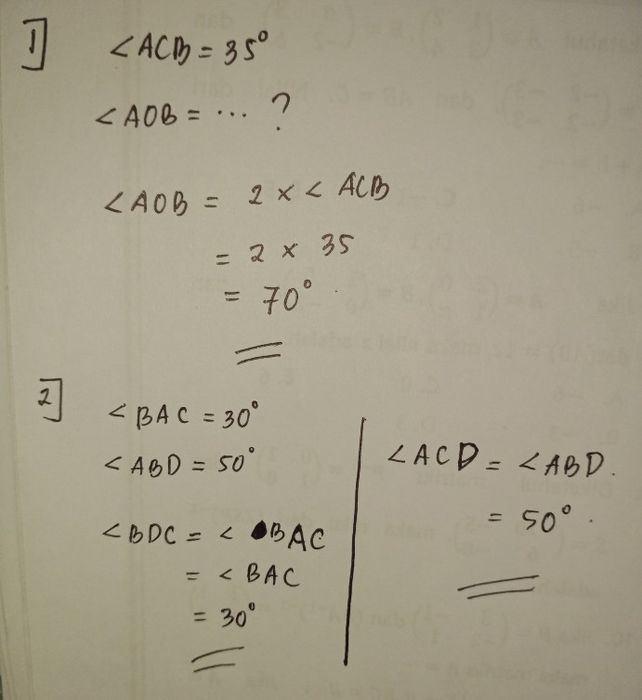 1 Sebuah lingkaran berpus... Lihat cara penyelesaian di